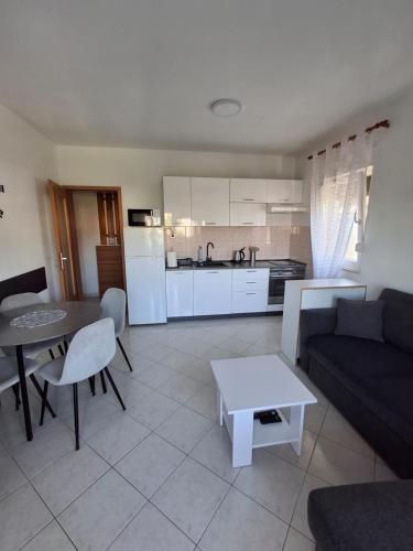 Apartman Tomas