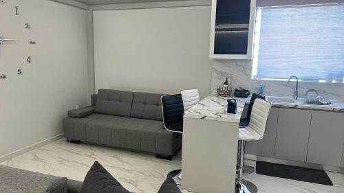 Gallery image of Escape Central Apartments in Neos Marmaras