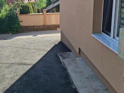 Budova, kde se apartmán nachází