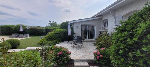 Κήπος έξω από το Villa palmeraie