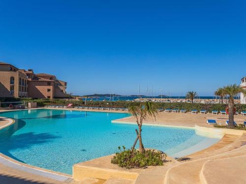 Apartment Les Rivages de Coudoulière-9 by Interhome