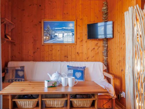 Chalet Tsamandon 22 by Interhome