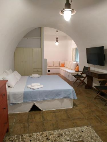 Gallery image of Kamara Nest in Aroniadika