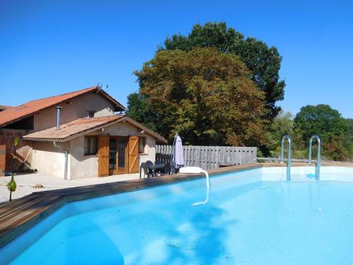 Rural Holiday Cottage with private pool