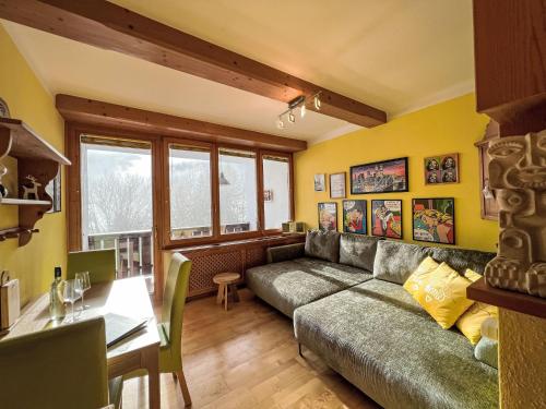 Apartment Sunshine Top 12 by Interhome