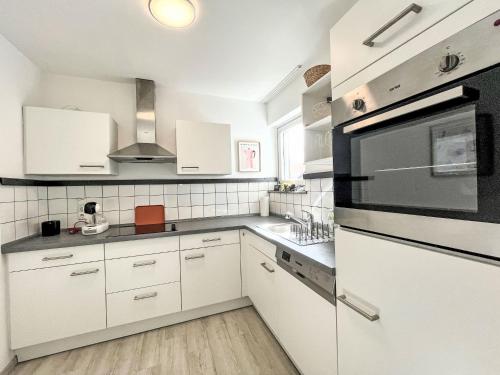 Η κουζίνα ή μικρή κουζίνα στο Apartment Apartment Magdalena by Interhome