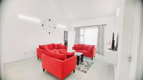 Ocean Views & Stunning Sunsets 1st-Floor Villa