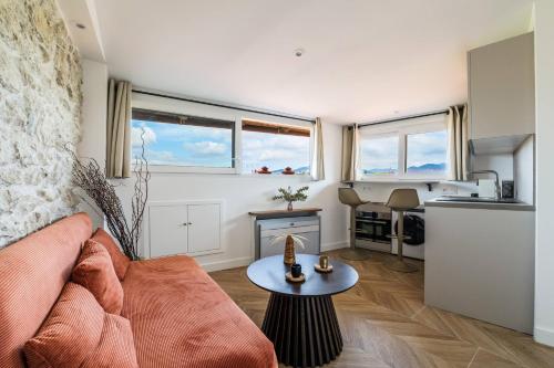 12, Boulevard Jean Jaures - Studio