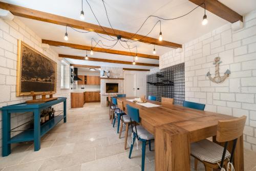 Noemia House