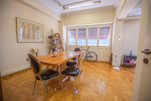 La Boheme stylish Flat i