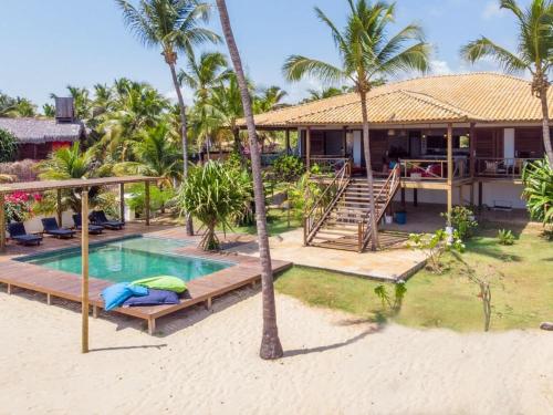 Gallery image of Villa Guaiuba linda casa com piscina e vista por mar ! in Icaraí
