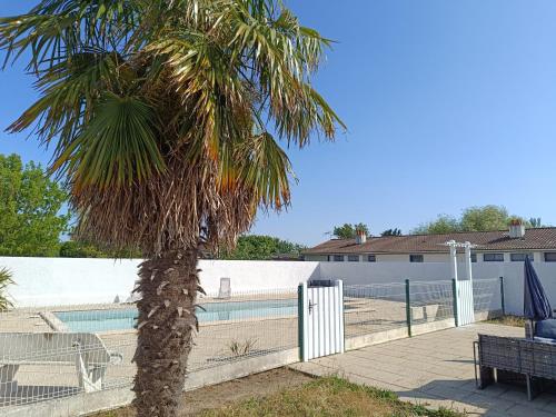 Villa du lagon avec piscine