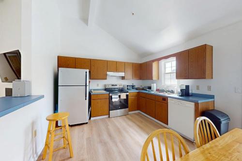 Η κουζίνα ή μικρή κουζίνα στο Clearwater -- 33732 E Hampton Ln