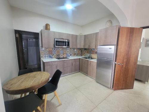 Η κουζίνα ή μικρή κουζίνα στο 2019 Cacique by Stay with Bear