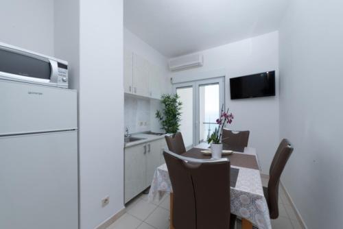 Apartment in Duce with sea view, terrace, air conditioning, WiFi 3423-1