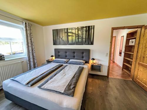 Cama o camas de una habitación en Apartment Fewo Knöpfle by Interhome