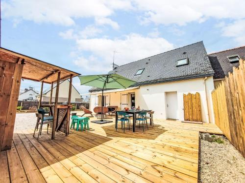 Αίθριο ή υπαίθριος χώρος στο Holiday Home Plage- port et commerces à 2 pas by Interhome