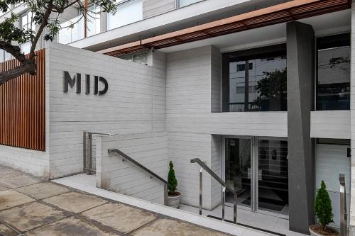 Η πρόσοψη ή η είσοδος του Cómodo Departamento en la mejor zona de Miraflores B4