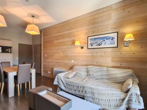 Grand appartement 6 pers, skis aux pieds, spa et piscine - FR-1-425-235