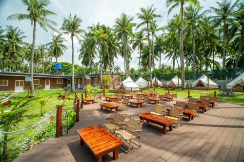 Jardín al aire libre en Nirvana Beach Villages