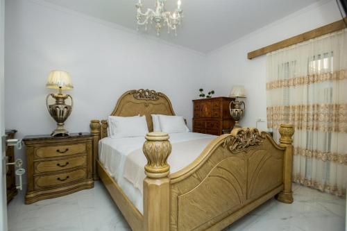 Theodosia Heritage Residence