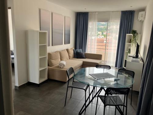 Quartier BRUNET appartement agréable bien équipé.