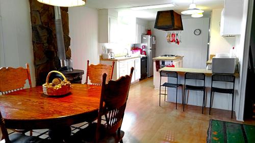 Dapur atau dapur kecil di EL HOSTAL DEL VALLE en Valle de Guadalupe