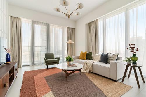 Silkhaus Vacation Homes Luxury 1BDR Stay in Canal Front, Al Wasl