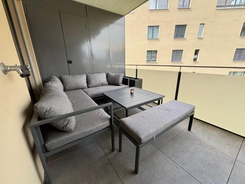 Ruang duduk di Alpine Heaven Apartment