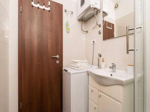Apartment Family Toki - One Bedroom Apartment with Terrace