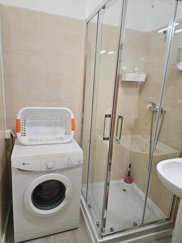 StayHub Quarteira Sea Breeze 2Min Walk to the Beach