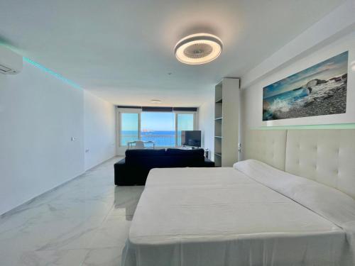 Torre Principado Seafront Studio