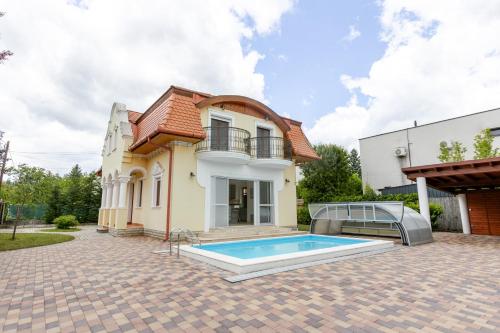 Golden Bridge Deluxe Home - 4BR, terrace, bar, privat pool, grill