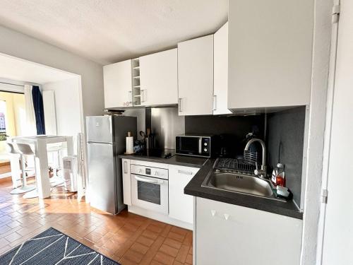 STUDIO CABINE CLIMATISE AVEC CHAMBRE ALCÔVE