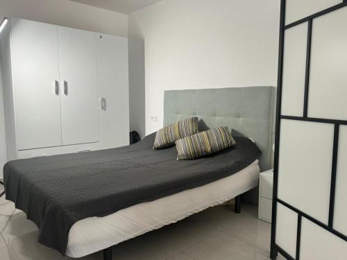 Katil atau katil-katil dalam bilik di Apartament ROSE With Rooftop Pool - 5D Spain