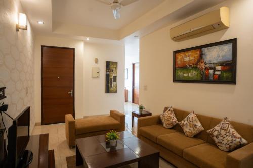 Χώρος καθιστικού στο Ahuja Residency Noida