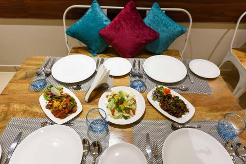 Mad på resortet eller i nærheden