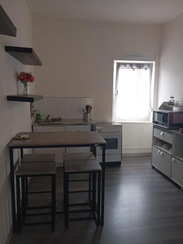 Studio prox tram métro et périphérique