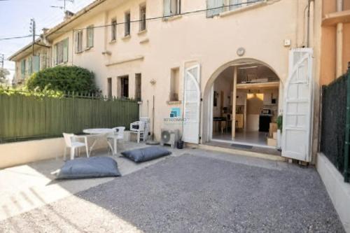 Studio de 4 couchages à 100m de la mer