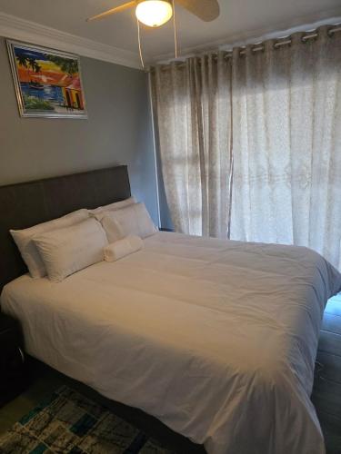 Afbeelding uit fotogalerij van Emakhonkosi Guest House in Ballito