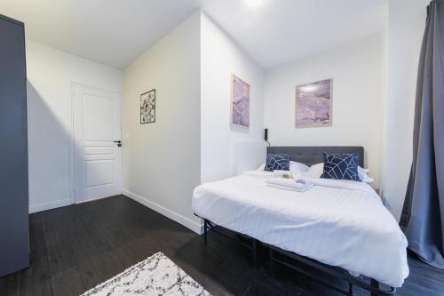 Photo de la galerie de l'établissement ZZZ st ouen, à Saint-Ouen