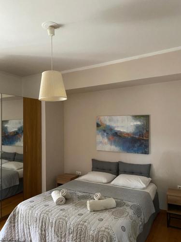 Ermou 44 - 3bdr Apartment