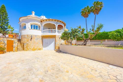 Villa Silene by Plusholidays