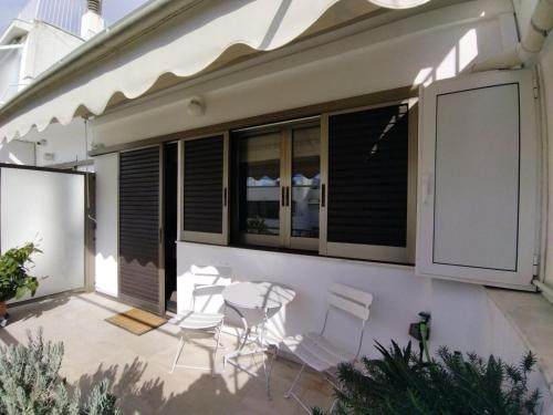 Tsakalof 10 Veranda