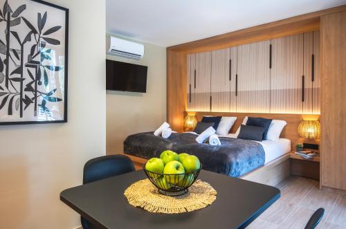 Katil atau katil-katil dalam bilik di Mobile Homes & Bungalows Ljutić