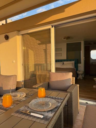 Eteà Sea Penthouse-In the heart of chania