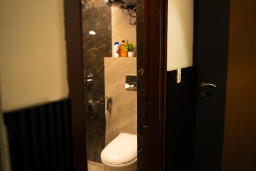 Ένα μπάνιο στο House Of Stays - Serviced Studio Apartments