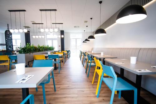 Restoran atau tempat lain untuk makan di Taste Hotel Jettingen