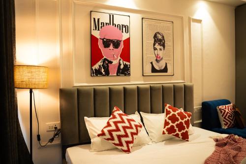Ένα ή περισσότερα κρεβάτια σε δωμάτιο στο House Of Stays - Serviced Studio Apartments