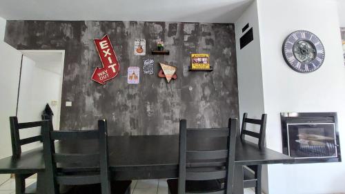 Photo de la galerie de l'établissement La maison des lutins, à Lanton